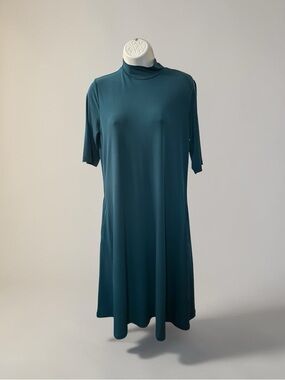 Susan Graver Green Short-Sleeve Mock Neck A-Line Dress